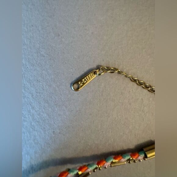 Gold Sun Pendant Necklace A1501 - Picture 5 of 5